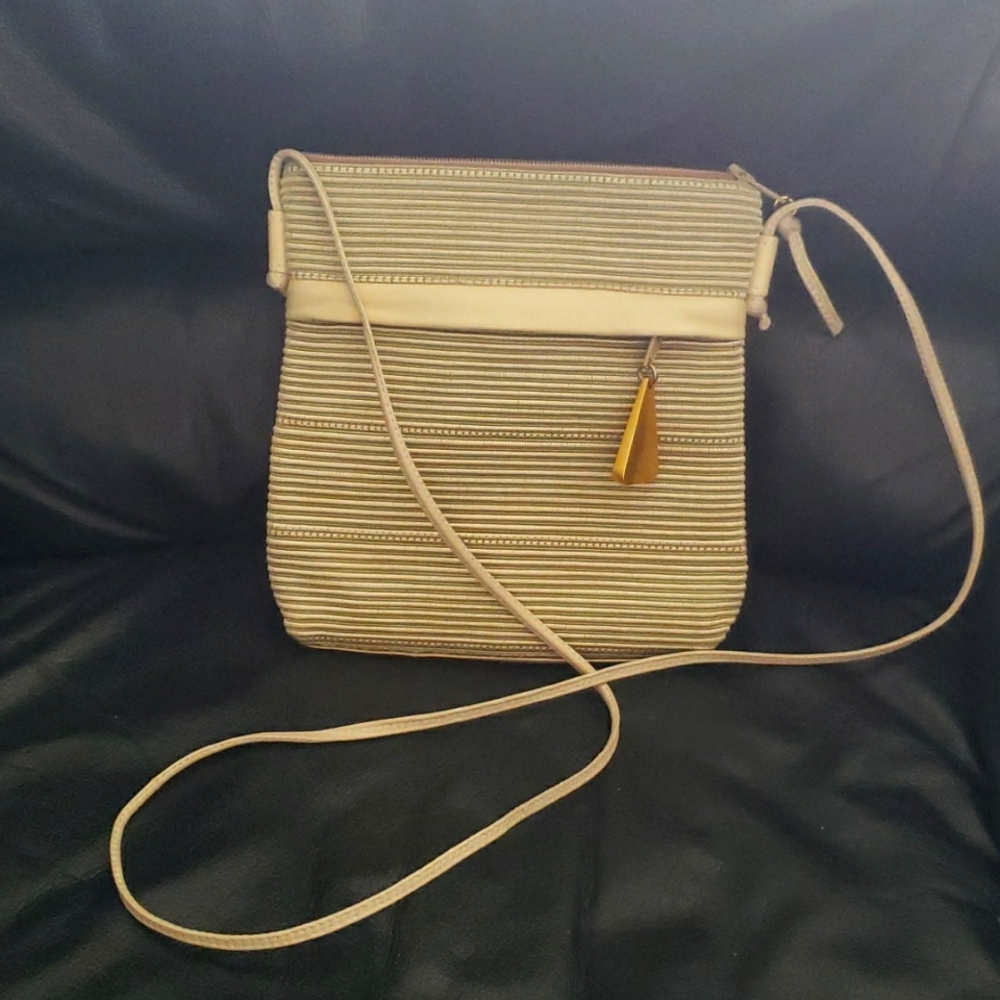 Americana by Sharif.  Vintage gold rope design. Shoulder bag.  Slightly used.